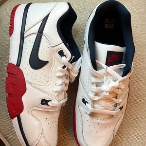 New men’s Nike 11.5